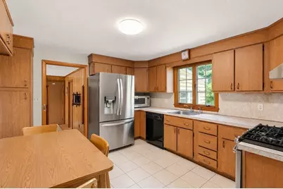 68 Dalton Rd, Concord, MA 01742 - Photo 2