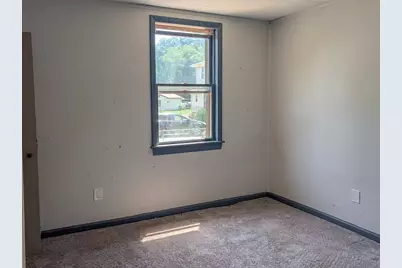 55 Liberty St, Taunton, MA 02718 - Photo 14