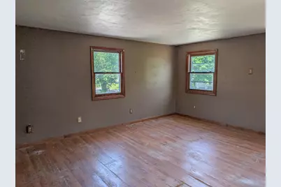 55 Liberty St, Taunton, MA 02718 - Photo 34