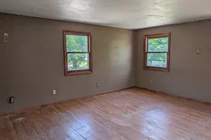 55 Liberty St, Taunton, MA 02718 - Photo 34