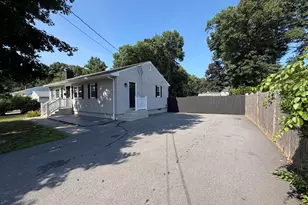 8 Fairbrook Rd, Framingham, MA 01701 - Photo 4