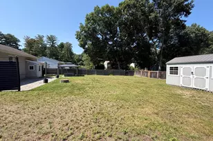 8 Fairbrook Rd, Framingham, MA 01701 - Photo 38