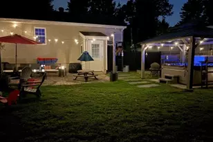 8 Fairbrook Rd, Framingham, MA 01701 - Photo 40