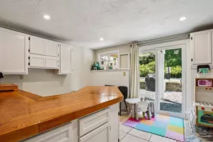 453 Turnpike St, Easton, MA 02375 - Photo 20