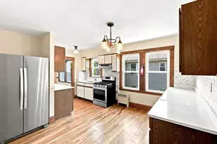 23-25 Suncrest Rd, Boston, MA 02136 - Photo 6