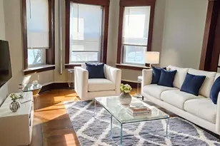 263 Elm St, Holyoke, MA 01040 - Photo 1