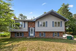 65 Green Dr, North Attleboro, MA 02760 - Photo 1