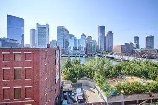 33 Sleeper St, Boston, MA 02210 - Photo 12