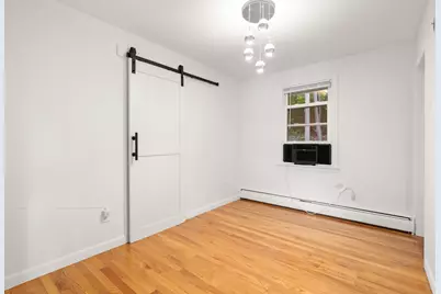 25 Pinedale St, Southbridge, MA 01550 - Photo 10
