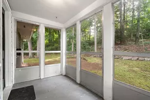 25 Pinedale St, Southbridge, MA 01550 - Photo 20