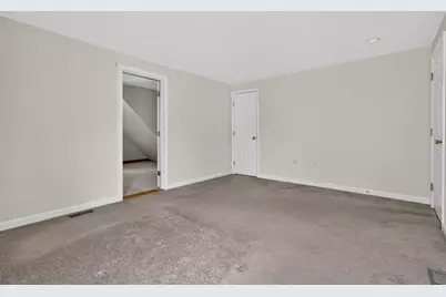 199 Heathrow, Manchester, NH 03104 - Photo 26