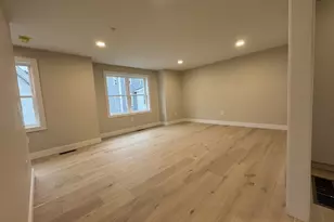 562 Gorham St, Lowell, MA 01852 - Photo 16