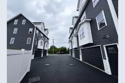 562 Gorham Street #02, Lowell, MA 01852 - Photo 8