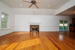 23 Summerfield Rd, Amherst, MA 01002 - Photo 12