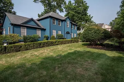 23 Summerfield Rd, Amherst, MA 01002 - Photo 2
