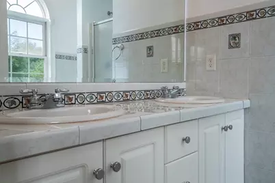 23 Summerfield Rd, Amherst, MA 01002 - Photo 36