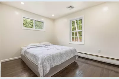 18 James St, Burlington, MA 01803 - Photo 22
