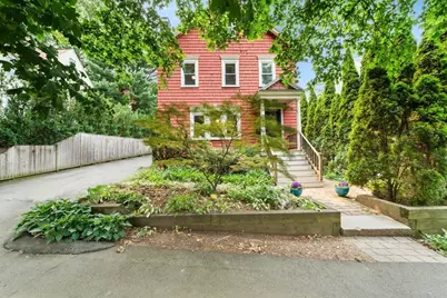 25 Maple Ave., Newton, MA 02458 - Photo 2