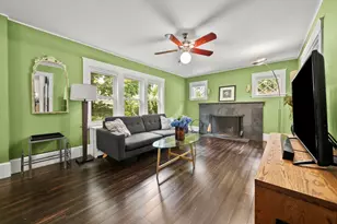 25 Maple Ave, Newton, MA 02458 - Photo 6