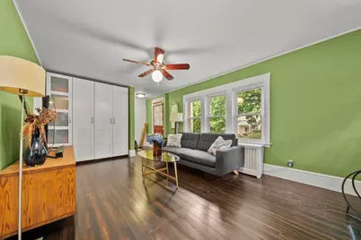 25 Maple Ave., Newton, MA 02458 - Photo 8