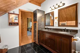 25 Ledge St, Melrose, MA 02176 - Photo 30