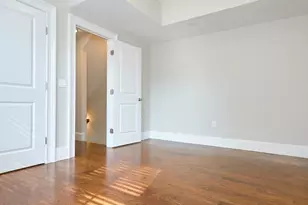 181 Putnam Ave, Cambridge, MA 02139 - Photo 8