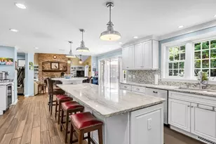 115 Williamsburg Dr, Longmeadow, MA 01106 - Photo 10