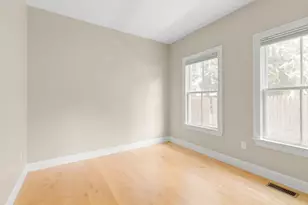 9 Sheridan, Cambridge, MA 02140 - Photo 8