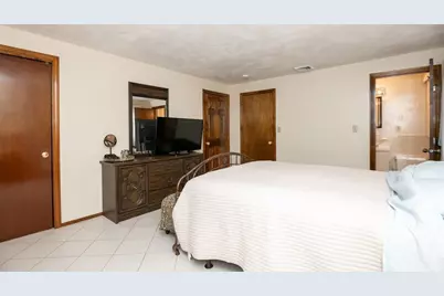 8 Patrick Circle, Stoneham, MA 02180 - Photo 20