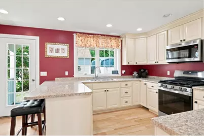 35 Elm Park, Groveland, MA 01834 - Photo 12