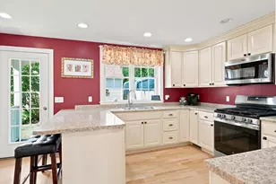 35 Elm Park, Groveland, MA 01834 - Photo 12