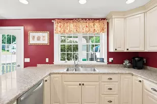 35 Elm Park, Groveland, MA 01834 - Photo 14