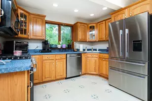 29 Lawrence Rd, Milton, MA 02186 - Photo 20