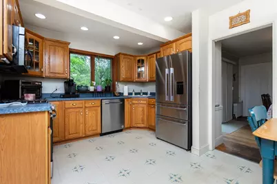 29 Lawrence Rd, Milton, MA 02186 - Photo 8