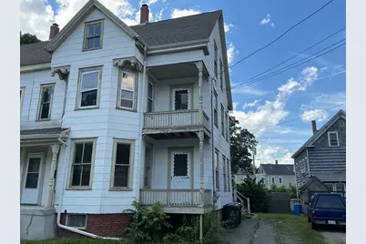 13 Pearl St, Amesbury, MA 01913 - Photo 1