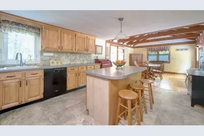 21 Marshall St, Norfolk, MA 02056 - Photo 12