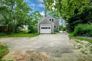 28 Main St, Mattapoisett, MA 02739 - Photo 6