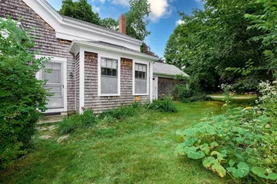 28 Main Street, Mattapoisett, MA 02739 - Photo 36
