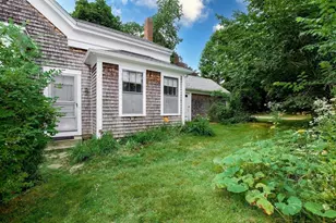 28 Main St, Mattapoisett, MA 02739 - Photo 36