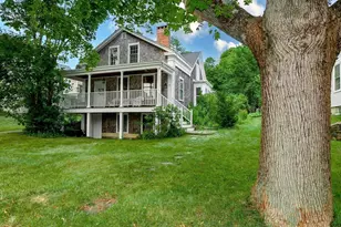 28 Main St, Mattapoisett, MA 02739 - Photo 40