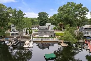32 Treasure Island Rd, Plainville, MA 02762 - Photo 8