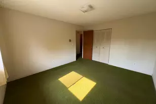 72 Barrett St, Northampton, MA 01060 - Photo 10