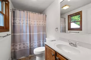 210 Rice St, Athol, MA 01331 - Photo 10