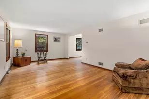 11 Bacon Rd, Framingham, MA 01701 - Photo 6