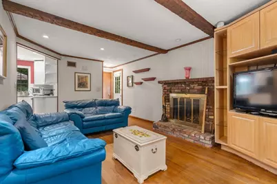 11 Bacon Rd, Framingham, MA 01701 - Photo 8