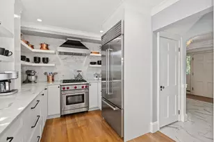 3 Essex Rd, Belmont, MA 02478 - Photo 10