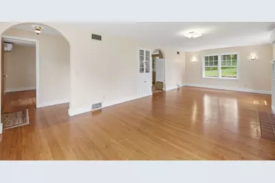 375 Fredette Street, Athol, MA 01331 - Photo 10