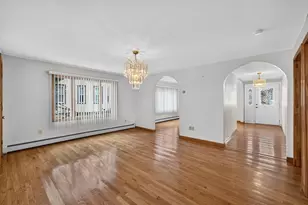 31 Oregon St, Fall River, MA 02720 - Photo 4