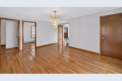 31 Oregon St, Fall River, MA 02720 - Photo 6