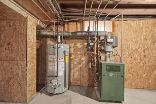 31 Oregon St, Fall River, MA 02720 - Photo 22